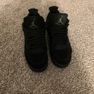 Jordan 4 Black cat
